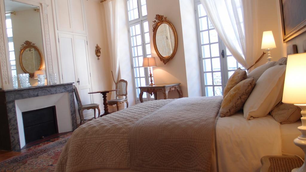 L'Invitation Au Voyage Bordeaux Bagian luar foto
