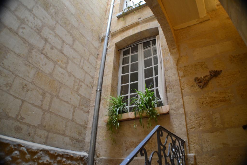 L'Invitation Au Voyage Bordeaux Bagian luar foto
